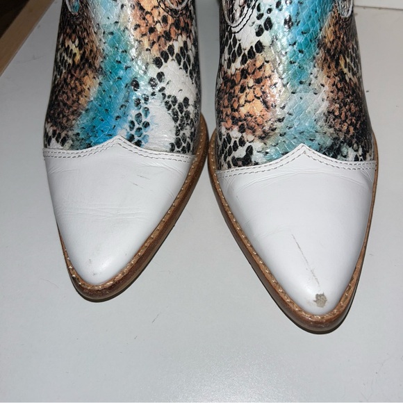 Mattise Desire Western Boot Womens Size 6 Multicolor White Tip Calf Bootie - Picture 6 of 9